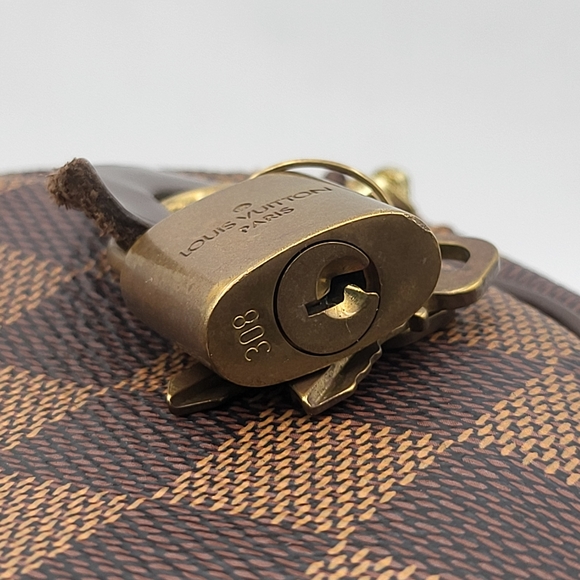 Louis Vuitton Damier Ebene Speedy 30, Authetic w/COA, lock & key included!!! - Picture 8 of 16